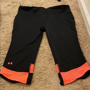 Black and pink athletic capris
